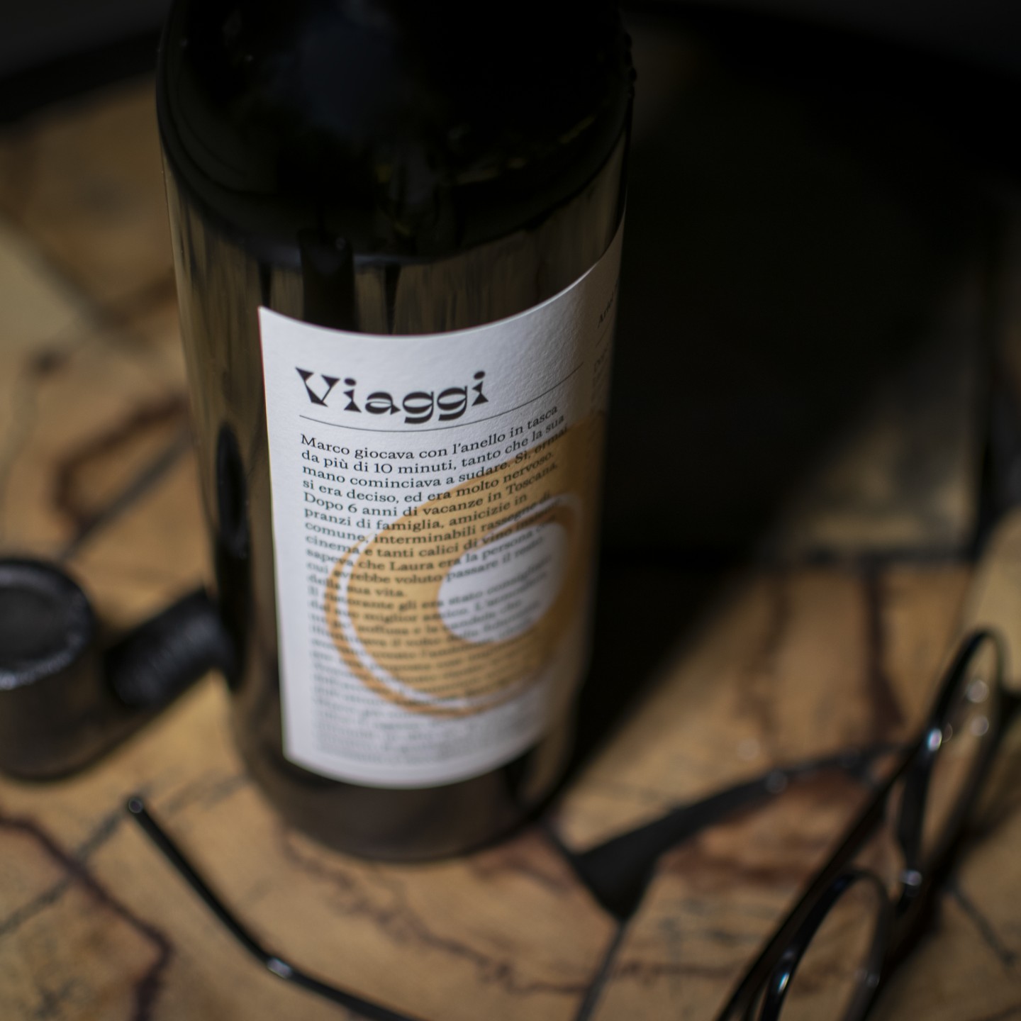dettaglio bottiglia magazwine